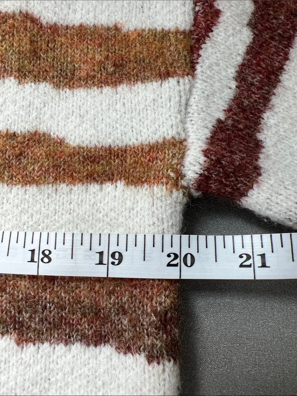 Mystree | Cream Zebra-Stripe Crewneck Cozy Sweater Rust & Brown #120740 Sz S